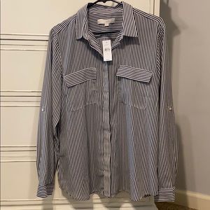 NWT LOFT Black/White top